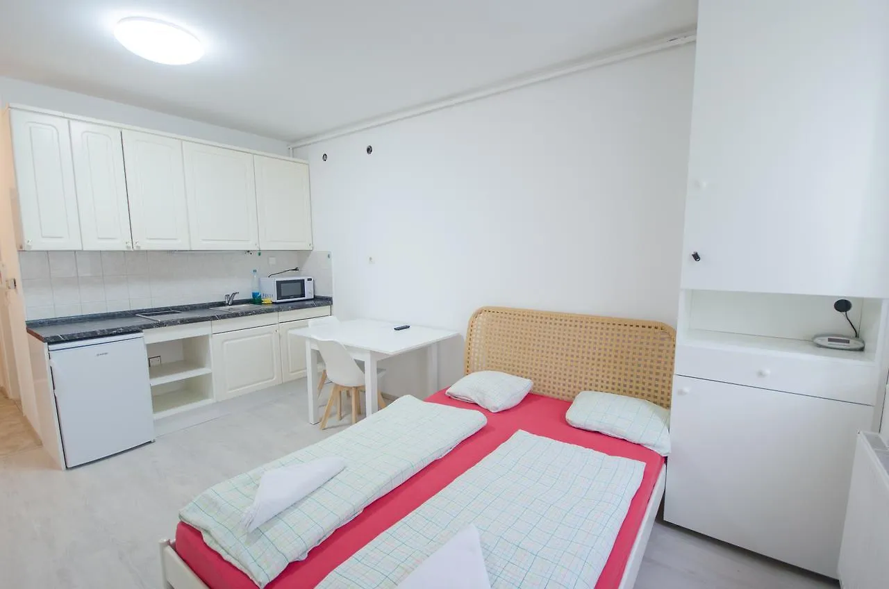 לובליאנה Apartment Trzaska With Free Parking 0*,