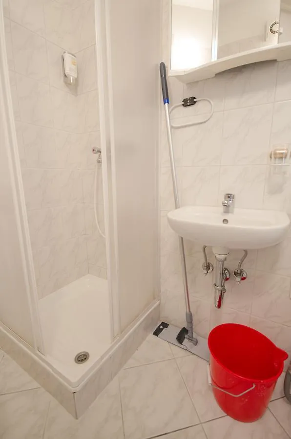 לובליאנה Apartment Trzaska With Free Parking 0*,